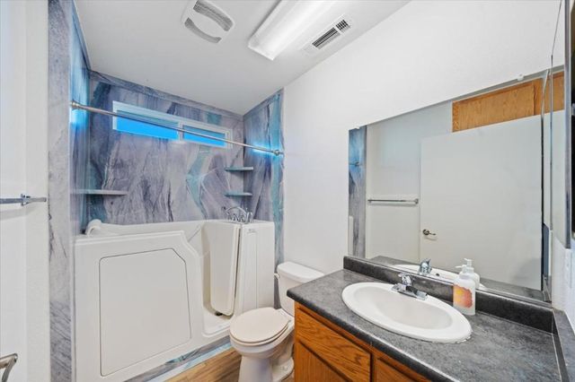 20970 Beagle Street, Cottonwood, CA 96022