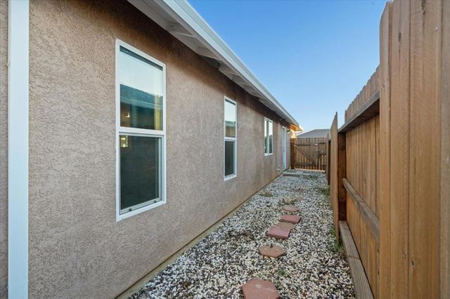 20970 Beagle Street, Cottonwood, CA 96022