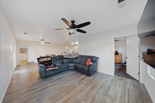 20970 Beagle Street, Cottonwood, CA 96022