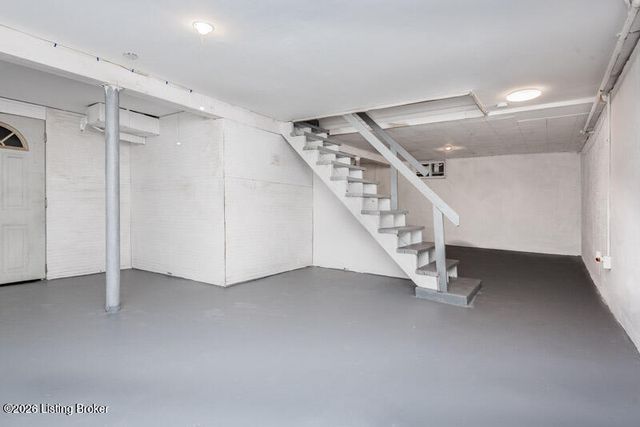 369 N 41st St, Louisville, KY 40212