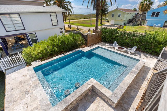 16715 Montego Way, Jamaica Beach, TX 77554