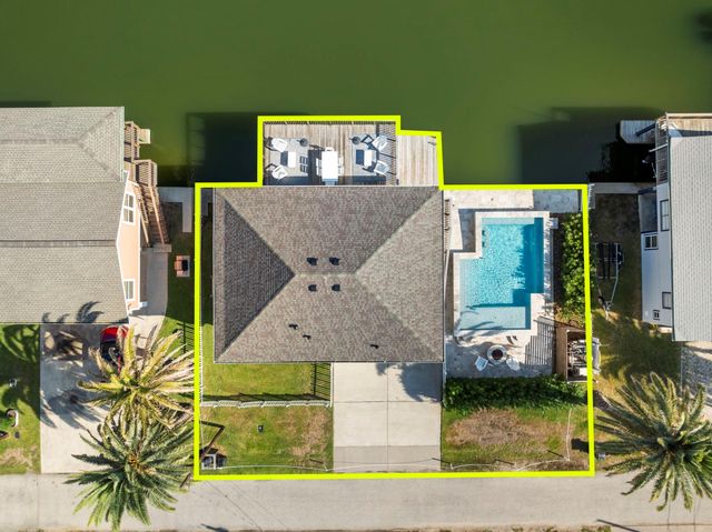 16715 Montego Way, Jamaica Beach, TX 77554