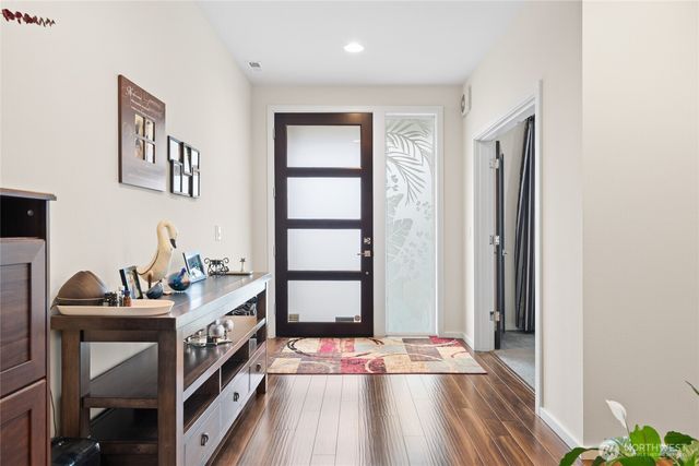 5852 S 326th Court, Auburn, WA 98001