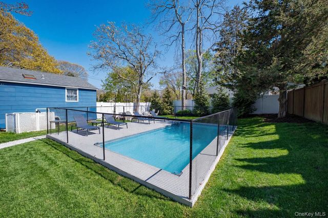 48 Springville Road, Hampton Bays, NY 11946