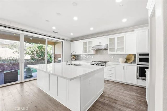 217 Compass, Irvine, CA 92618