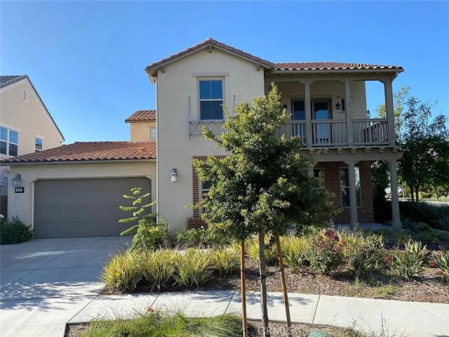 217 Compass, Irvine, CA 92618