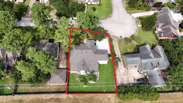 18307 Running Vine Lane, Spring, TX 77379