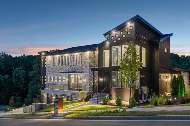 5824 Woodland Hills Dr, Nashville, TN 37211
