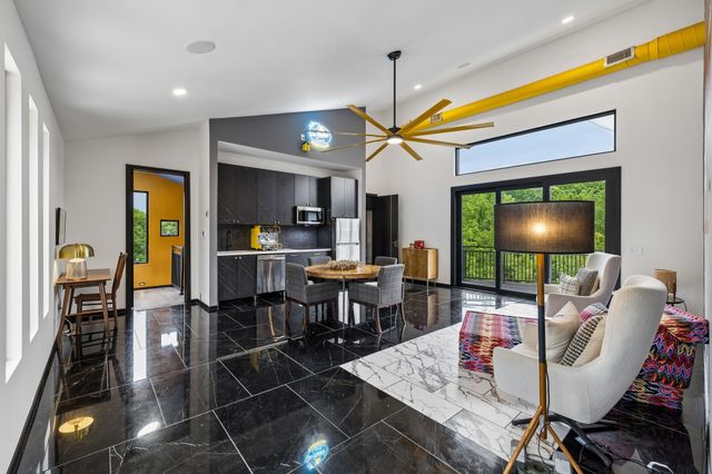 5824 Woodland Hills Dr, Nashville, TN 37211