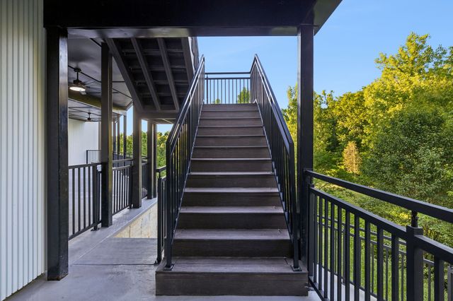 5824 Woodland Hills Dr, Nashville, TN 37211