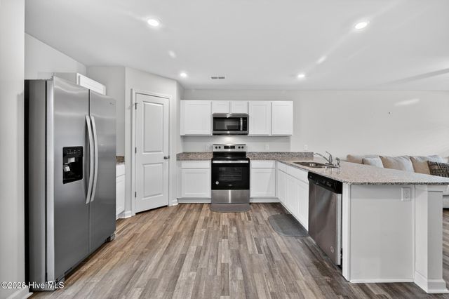 2532 Provence Drive SE, Bolivia, NC 28422