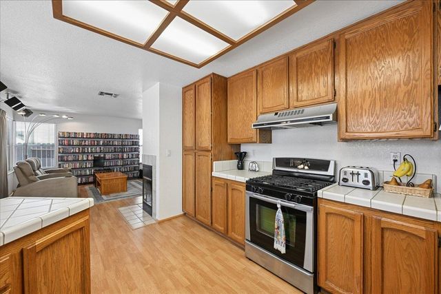 7833 Ivy Hill, Antelope, CA 95843