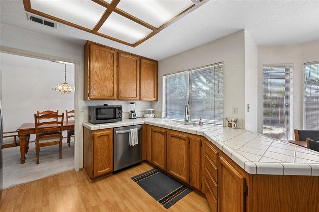 7833 Ivy Hill, Antelope, CA 95843