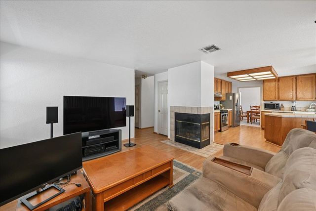 7833 Ivy Hill, Antelope, CA 95843