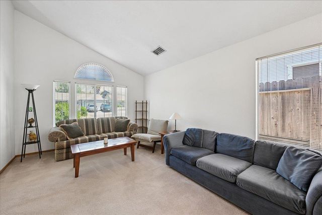7833 Ivy Hill, Antelope, CA 95843