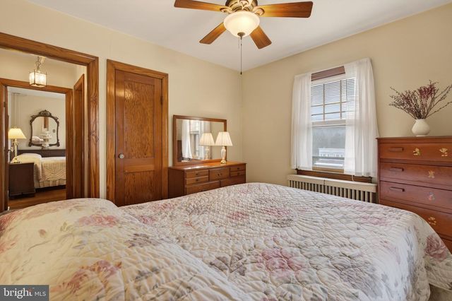 230 W HOWARD AVE, Coaldale, PA 18218