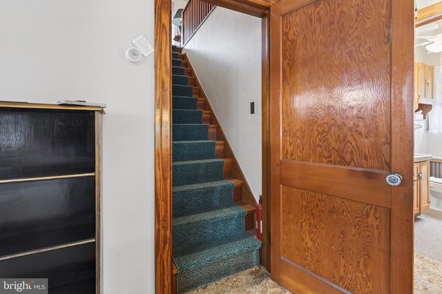 230 W HOWARD AVE, Coaldale, PA 18218