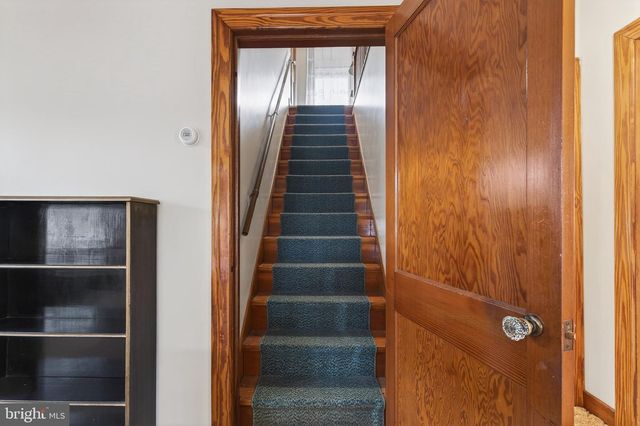 230 W HOWARD AVE, Coaldale, PA 18218