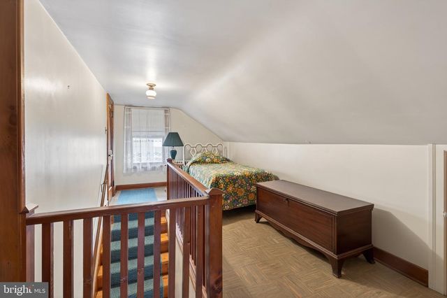 230 W HOWARD AVE, Coaldale, PA 18218