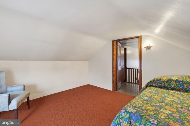 230 W HOWARD AVE, Coaldale, PA 18218