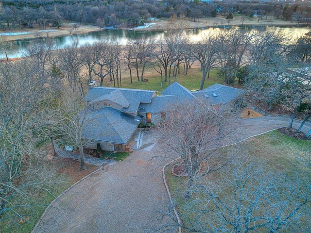 111 Lake Aluma Drive, Oklahoma City, OK 73121