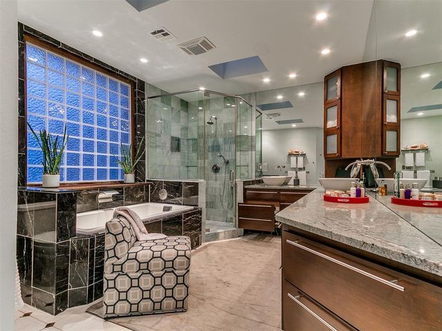 111 Lake Aluma Drive, Oklahoma City, OK 73121