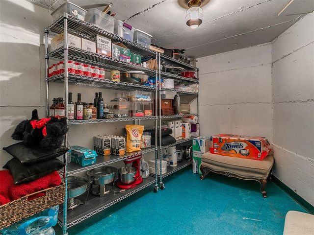 111 Lake Aluma Drive, Oklahoma City, OK 73121