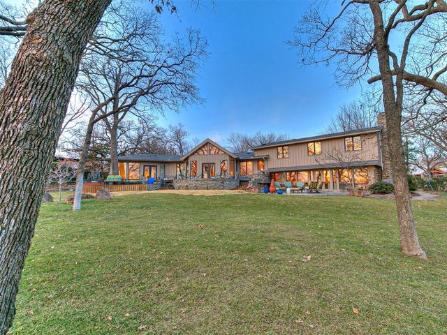 111 Lake Aluma Drive, Oklahoma City, OK 73121