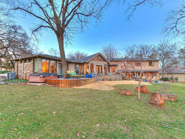 111 Lake Aluma Drive, Oklahoma City, OK 73121