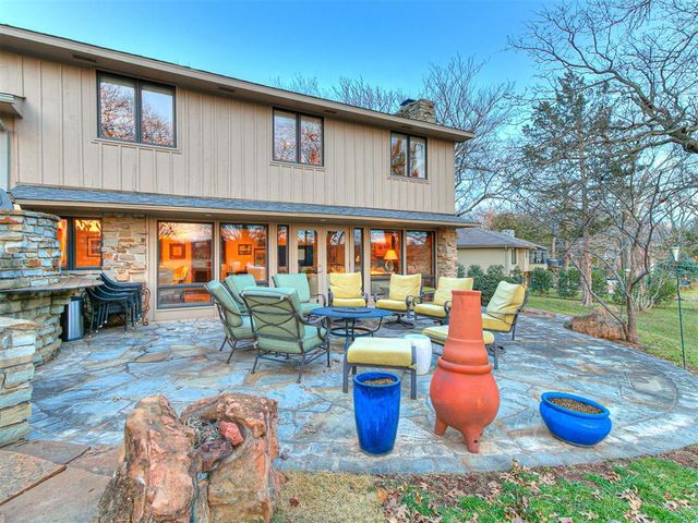 111 Lake Aluma Drive, Oklahoma City, OK 73121