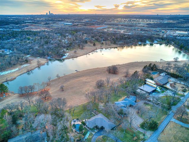 111 Lake Aluma Drive, Oklahoma City, OK 73121