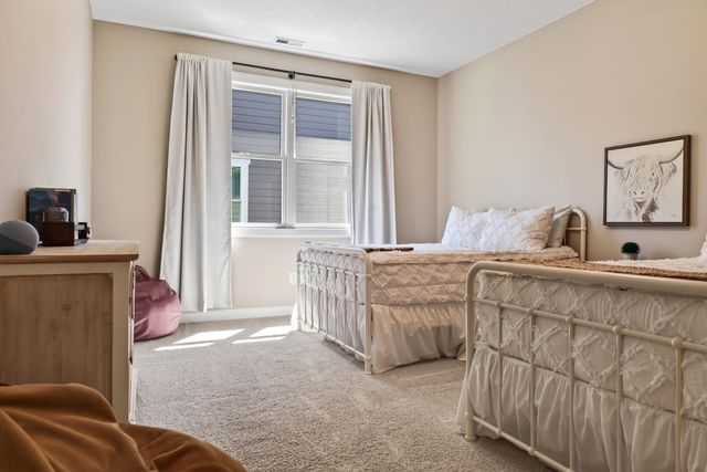 945 Rosenthal Drive 945 Rosenthal Drive, Troy, OH 45373