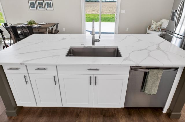 945 Rosenthal Drive 945 Rosenthal Drive, Troy, OH 45373