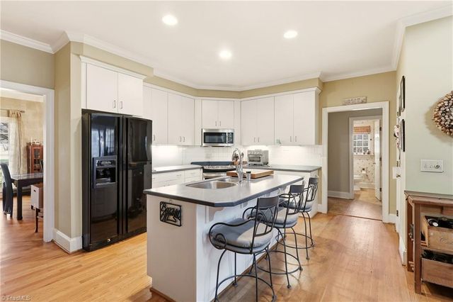 5307 Century Oaks Drive, Greensboro, NC 27455