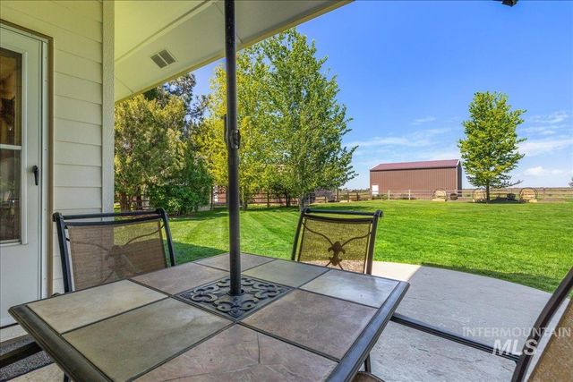 18593 S Pleasant Valley Rd, Kuna, ID 83634