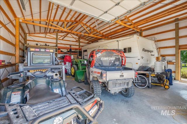 18593 S Pleasant Valley Rd, Kuna, ID 83634