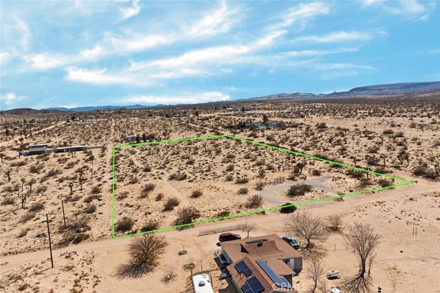 1225 Georges Lane, Landers, CA 92285
