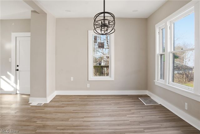 2016 Pointview Avenue, Youngstown, OH 44502