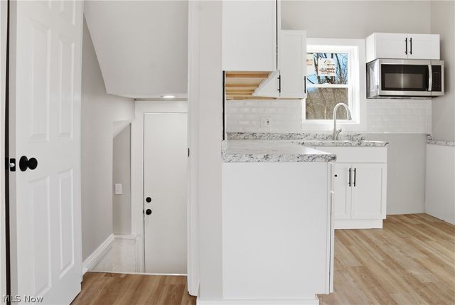 2016 Pointview Avenue, Youngstown, OH 44502