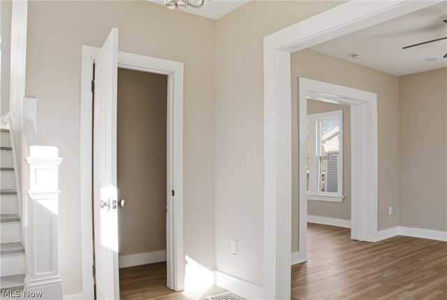 2016 Pointview Avenue, Youngstown, OH 44502