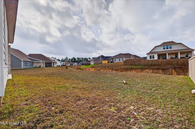 10677 Wren Grove, Gulfport, MS 39503