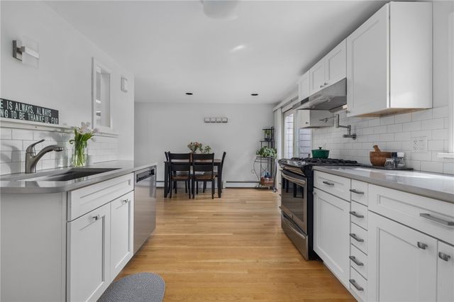 87 Frontier Road, Warwick, RI 02889