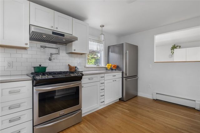 87 Frontier Road, Warwick, RI 02889