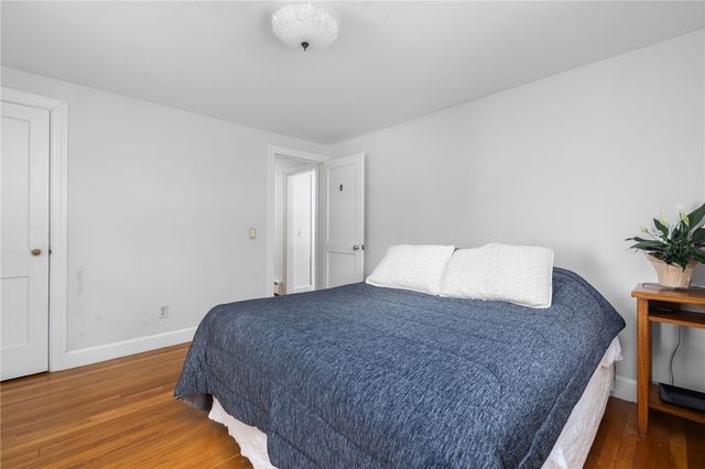 87 Frontier Road, Warwick, RI 02889