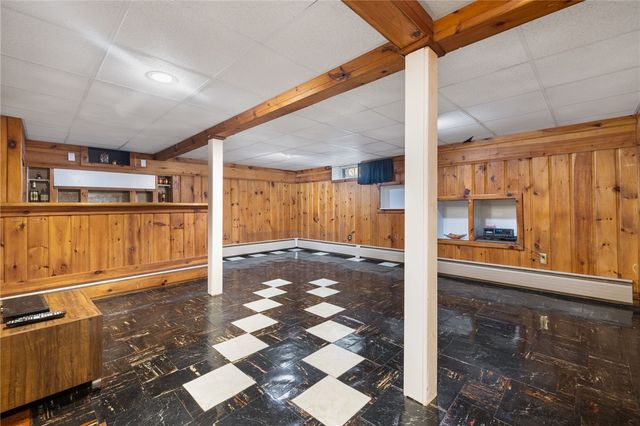 87 Frontier Road, Warwick, RI 02889