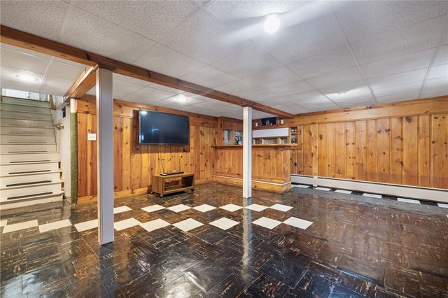 87 Frontier Road, Warwick, RI 02889