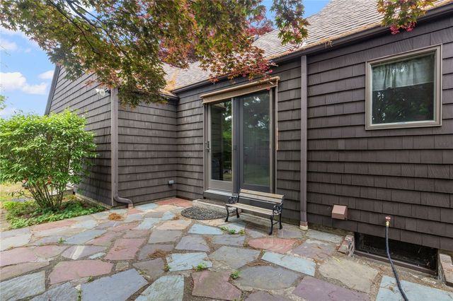 87 Frontier Road, Warwick, RI 02889