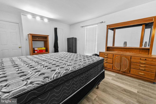 138 HUNTLEY DR, Harrisburg, PA 17112