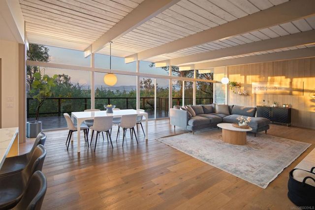 10010 Shadow Rd, La Mesa, CA 91941