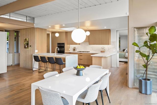 10010 Shadow Rd, La Mesa, CA 91941